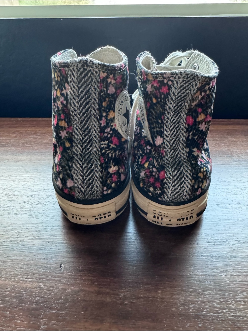 Converse corduroy Floral Black Multicolor High-Top Sneakers - Picture 2 of 3